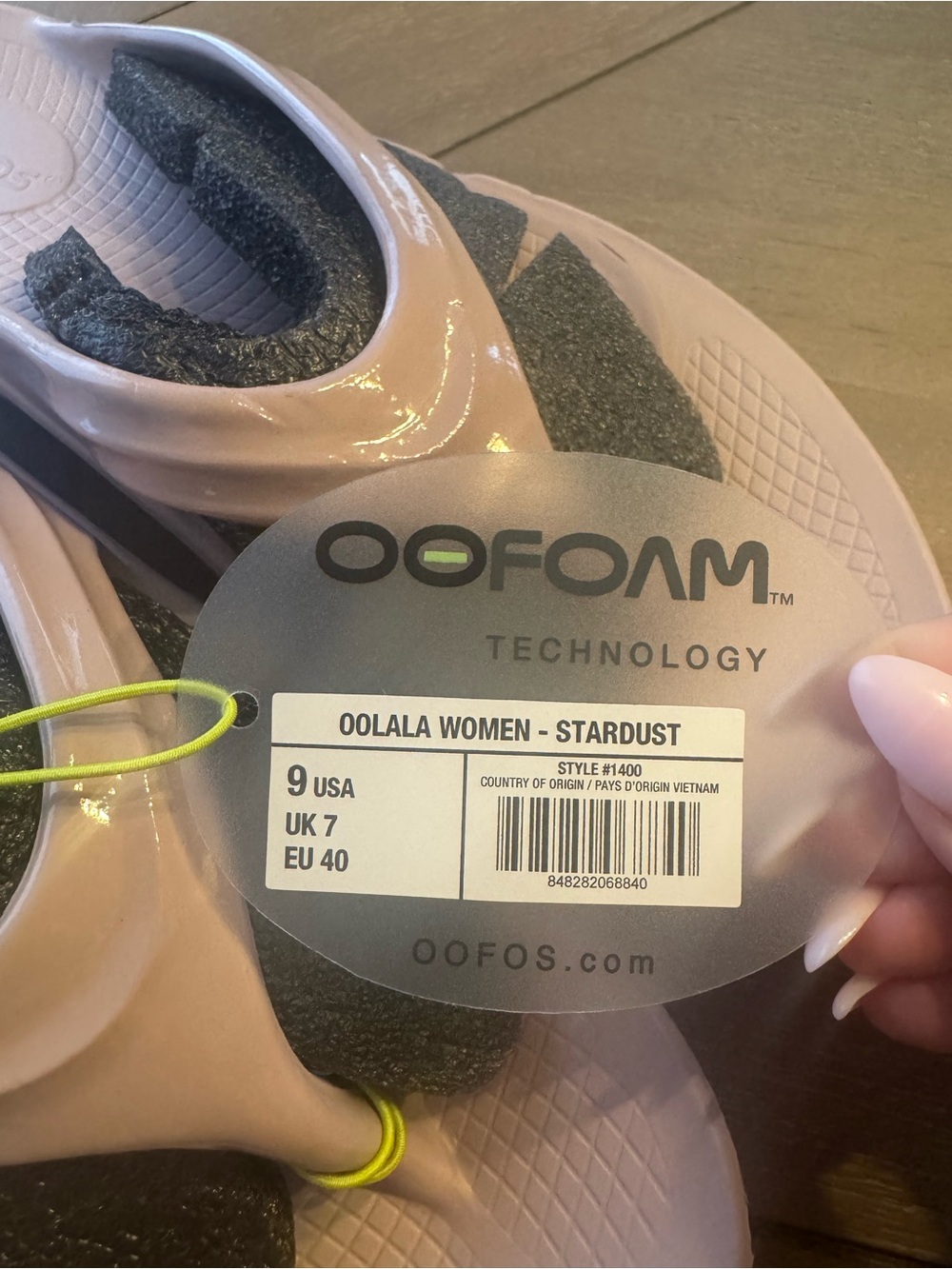 Oofos Oolala Recovery Sandals - Picture 11 of 11